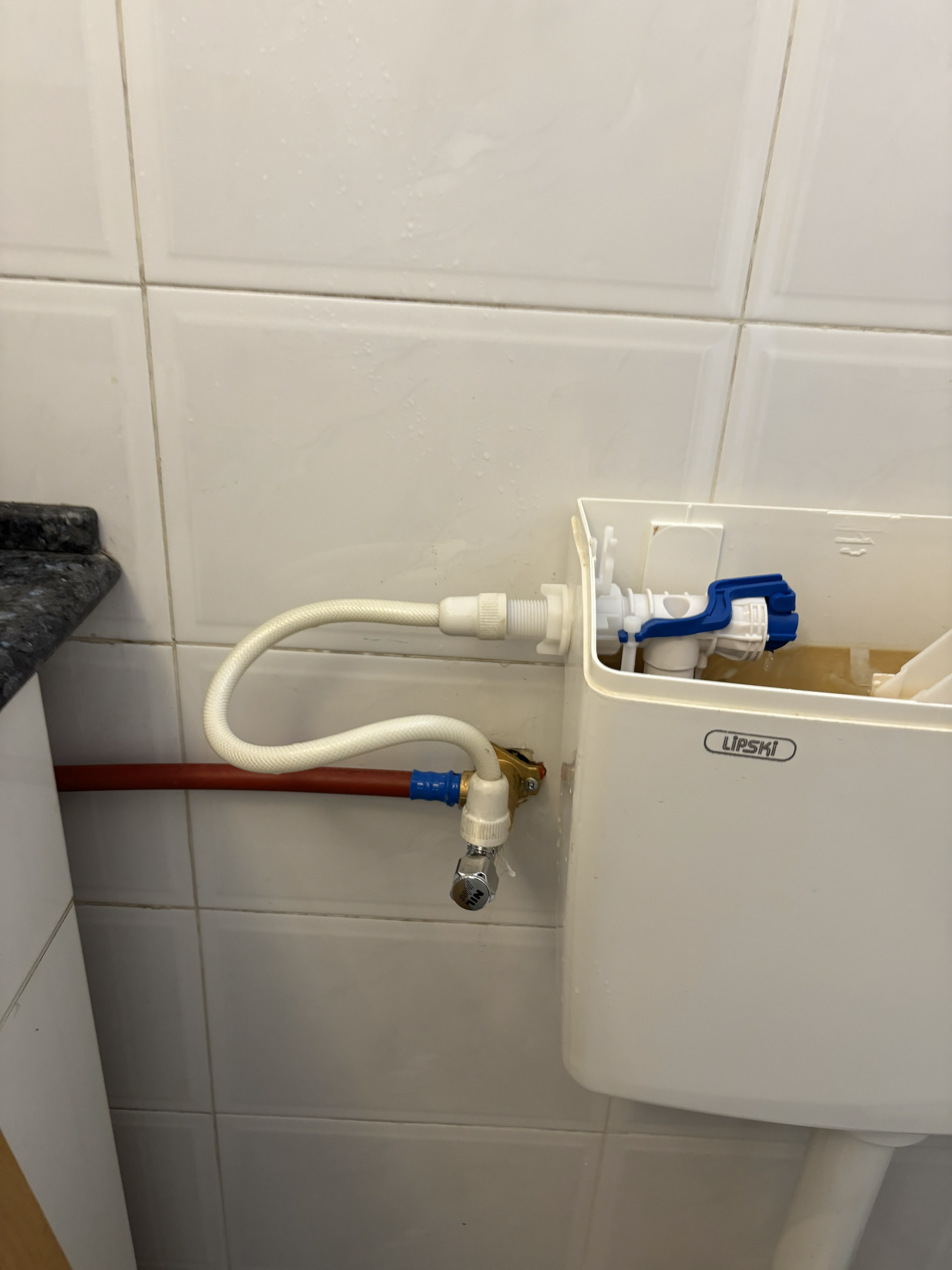 איתור נזילות